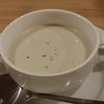ワインバールケ - 【H28.6.3】新玉ねぎのポタージュ５００円。
