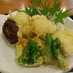 Hoteru Namba Wan Kouchi - 季節野菜と鱧の天ぷら