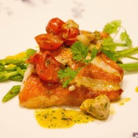 RISTORANTE YAGI - 私は金目鯛のポワレをいただきました。パスタの時点でもうお腹いっぱいだったけど美味いものはぺろりと入りますね。。