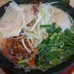 長浜豚骨ラーメン 一番軒 - 贅沢長浜台湾豚骨ラーメン