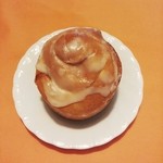 ペンギンベーカリーカフェ - シナモンロール　160円　2016/06