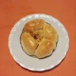 ペンギンベーカリーカフェ - べにあずまぱん　130円　ちなみに自分は べにはるか派です　2016/06