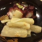 うを徳 - 明石 煮蛸 + ずいき 胡麻酢和え（アップ）