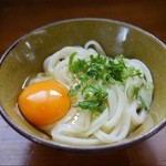 三嶋製麺所 - あったかい小＋卵