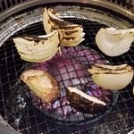 焼肉 肉の街 - シイタケ＋玉ねぎ