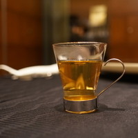 スーツァン・レストラン陳 渋谷店 - 店内：お茶