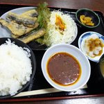 南条サービスエリア（上り線）フードコート - サンマ竜田揚げ定食