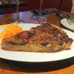 アベス - イワシのスモークとジャガイモのキッシュ1,300円