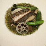 マッシュルーム - コショウダイのポワレ キノコのブレゼソース