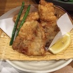 唐揚げ４ピース　デカッΣ(ﾟДﾟ)