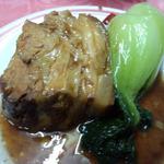 老家福餐廳 - 豚の角煮。脂がトロトロで触れると崩れる程