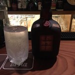 the BAR ACE - H28.5再　隣の常連さんからオールドーパースーペリアを1杯