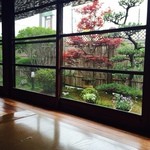 Furenchi Shouan - お庭。ほっこりします。
