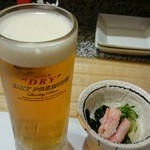 Hikohiko Tei - 生ビールとつきだし（カニ酢）