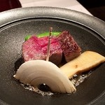 レジーナリゾート富士 - 和牛サーロイン、新玉葱、青唐、筍