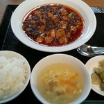 四川飯店アルファ - 麻婆豆腐ランチ（陳さんの）　890円