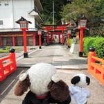 Furuhashi Shuzou - きれいな朱色の鳥居が見えてきたよ～