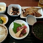 伊豆中ばんばん食堂 - ばんばん定食