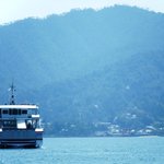 Okino Suisan - 厳島神社の大鳥居が見えて来ました。