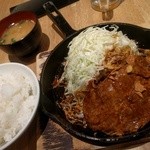 東京トンテキ - トンテキ定食（普通・２００ｇ）