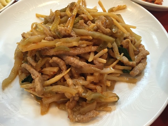 北京料理 进宝饭店 - 豚肉竹ノ子ザーサイの炒め(日替りランチ)