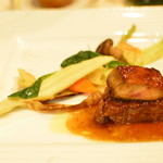 シェヌー - 仙台牛フィレ肉のフォアグラ添え