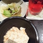 月の雫 - お腹空いているところにさっぱりしたものからのスタートはいいですね♪夏なら枝豆が欲しいところです♪