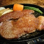 クローバーステーキハウス - サーロインステーキ300g