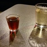 ショット（？）と水割り（？）