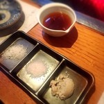 じどりや 穏座 - 焼き鳥のつけ塩