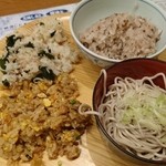 旬菜食健 ひな野 - 雑穀米、混ぜご飯