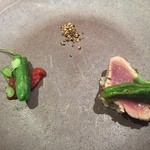 レストランディファランス - 鮪　トマト　麦　獅子唐