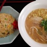 とん亭 - 