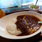 Cafe 住留 - 牛すじトロトロハヤシ　850円