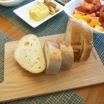 Homeless Garden Project Farm - 翌朝の朝食に苺を・・