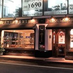 パティスリー・パリセヴェイユ - 外観＝16年5月