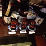 Akita Nagaya Sakaba - 秋田県の酒しか置いていませんが、地酒飲み比べは愉しい
