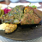 ビストロ ダイア - 2016.06　久々に、牛ステーキ・パセリニンニクソース