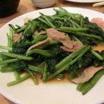 ひげの平山 - ほうれん草ベーコン450円＋税
      
