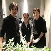 Élan - オーナー宮本英也料理長､支配人山崎捺水氏､専属パティシエール和野 円シェフ＠恵比寿フレンチ エラン シェ松尾前料理長 宮本英也氏のお店Élan.MIYAMOTO