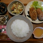 喫茶悠美 - この日のおばんざいランチ（860円）