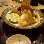 斗々屋 - ②目板カレイの唐揚