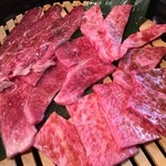 濱田屋 焼肉 ホルモン 五代目 市郎右衛門 - 