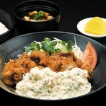 Tonkatsu Shigeton - チキン南蛮（錦爽鳥もも肉使用で特製タルタルソースと甘酢だれが旨さの決め手）単品￥1,070　定食￥1,400