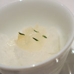 ユニッソン デ クール - タイムのグラニテ　梨のコンポテ