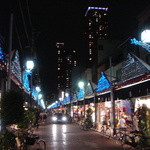 岸田屋 - 岸田屋の前の通り