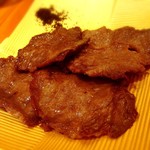 東京肉しゃぶ家 - 牛タンの昆布〆焼き