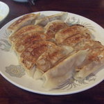 中華家庭料理 雲海 - 焼き餃子二人前315円×２