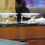 筑紫樓 - お皿は下から加熱しております(驚