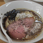 煮干中華ソバ イチカワ - イチカワ 天久保ブラック 800円